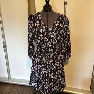 NWT women’s long sleeve midi dress by WHITE HOUSE BLACK MARKET. size 10